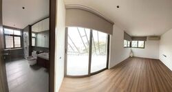 Lucky Hills (D16), Terrace #631102821